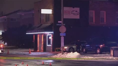 Shooting in bellwood today - Jan 8, 2018 · CHICAGO (CBS) -- Three people were shot, one fatally, when a fight inside a bar in west suburban Bellwood spilled out onto the street early Monday morning. Bellwood Mayor Andre Harvey said he was ... 